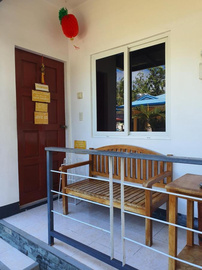 L & M Hearthstones Lodge Oslob Εξωτερικό φωτογραφία