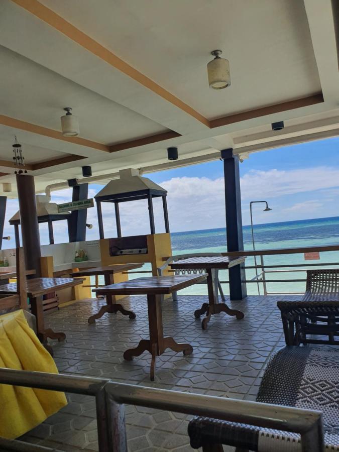 L & M Hearthstones Lodge Oslob Εξωτερικό φωτογραφία