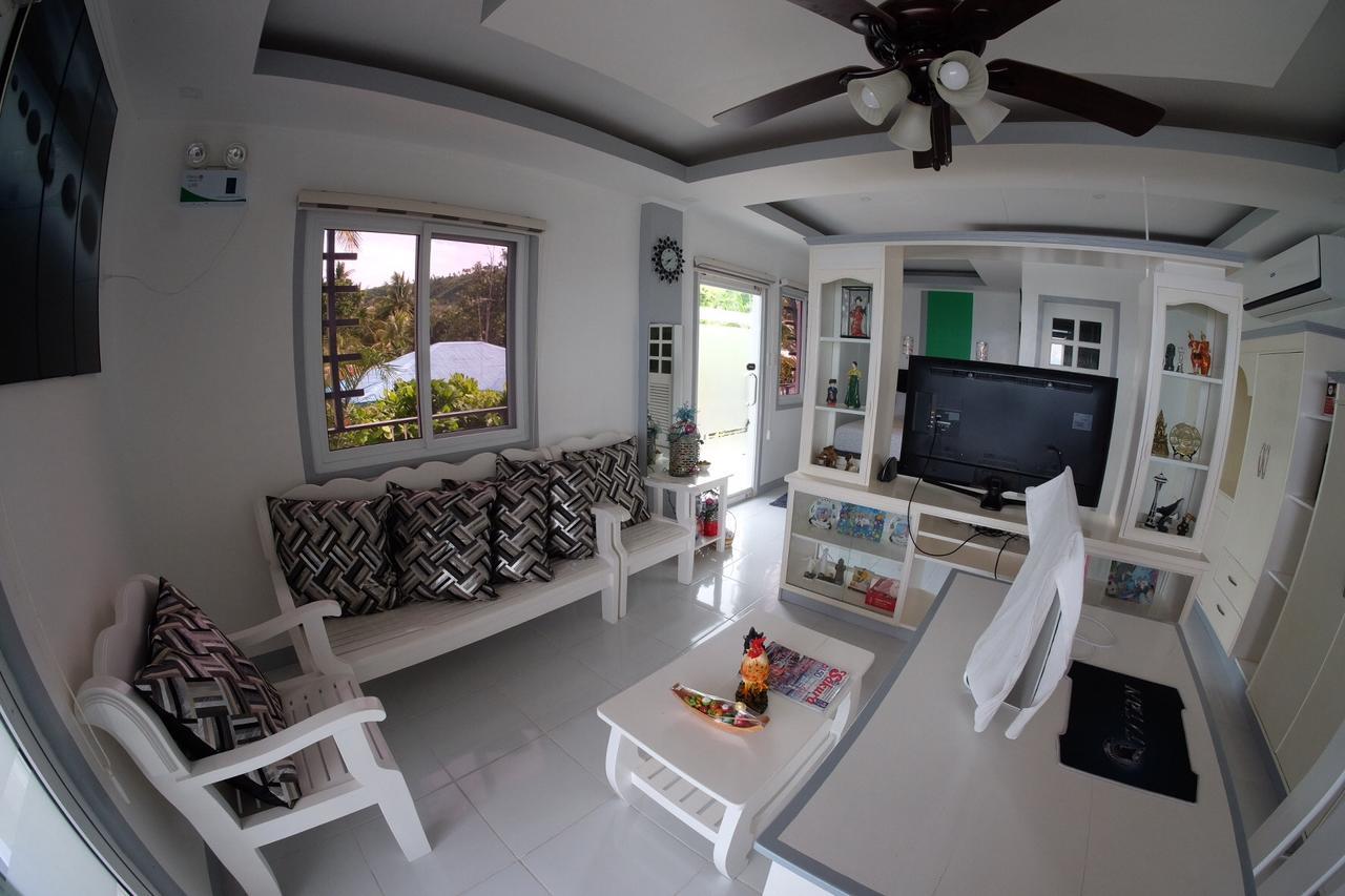 L & M Hearthstones Lodge Oslob Εξωτερικό φωτογραφία