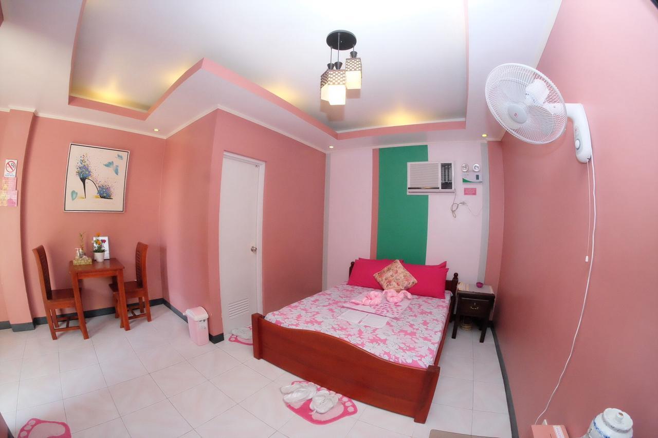 L & M Hearthstones Lodge Oslob Εξωτερικό φωτογραφία
