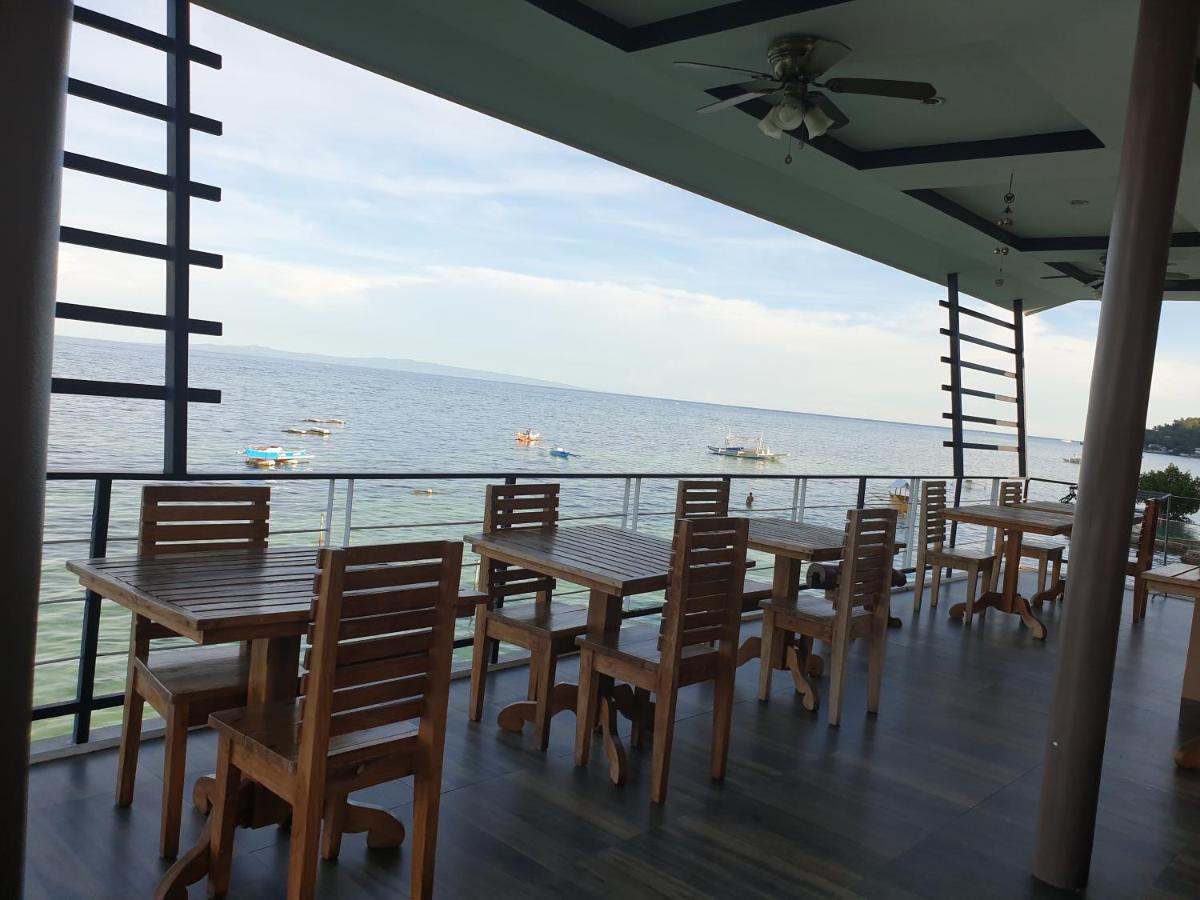 L & M Hearthstones Lodge Oslob Εξωτερικό φωτογραφία